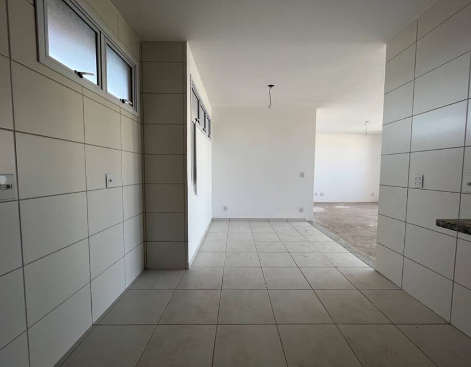 Imagem Cobertura com 4 Quartos à Venda, 230 m²em Jardim Messina - Jundiaí