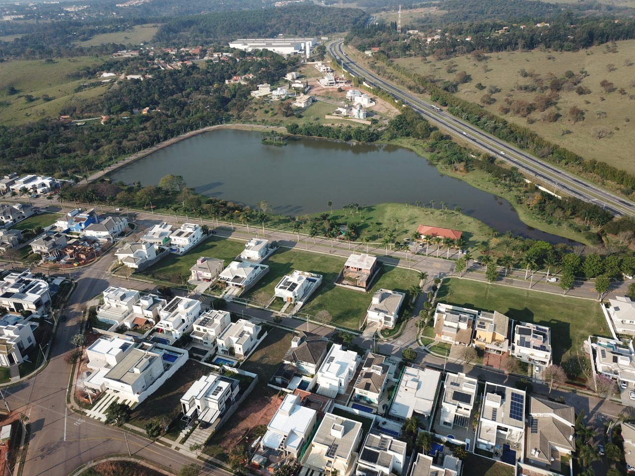 Imagem Terreno em Condomínio à Venda, 525 m²em Condomínio Reserva da Serra - Jundiaí