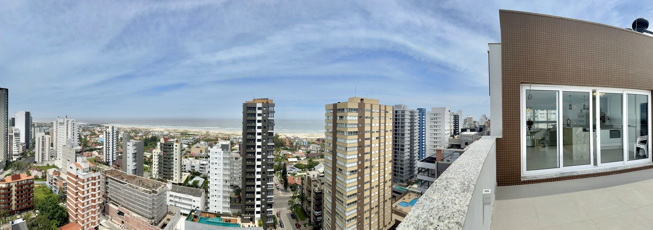 Imagem Cobertura com 3 Quartos à Venda, 276 m² em Torres - Torres