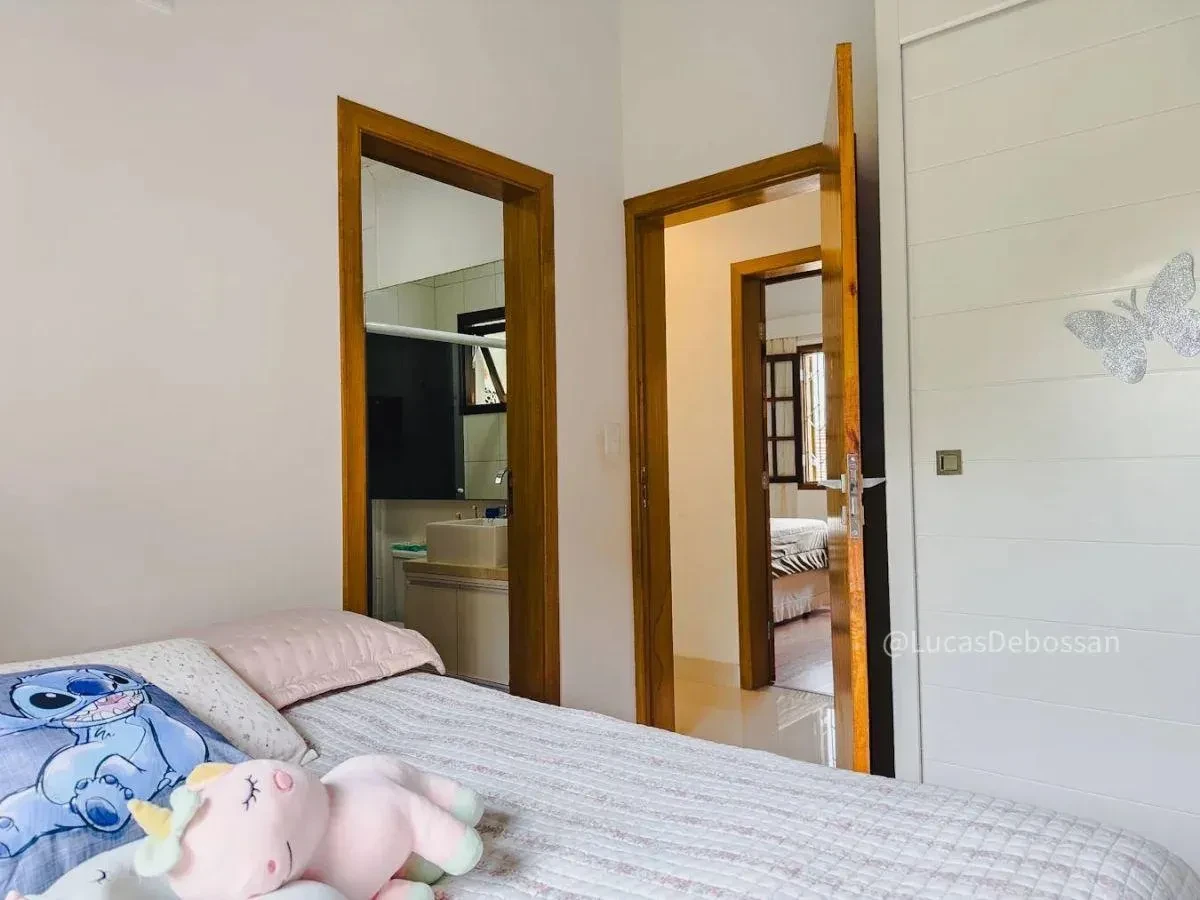 Imagem Casa com 2 Quartos à Venda, 150 metros em Caputera - Cotia