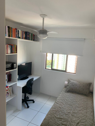 Imagem Apartamento com 3 Quartos à Venda, 80 m² em Casa Amarela - Recife