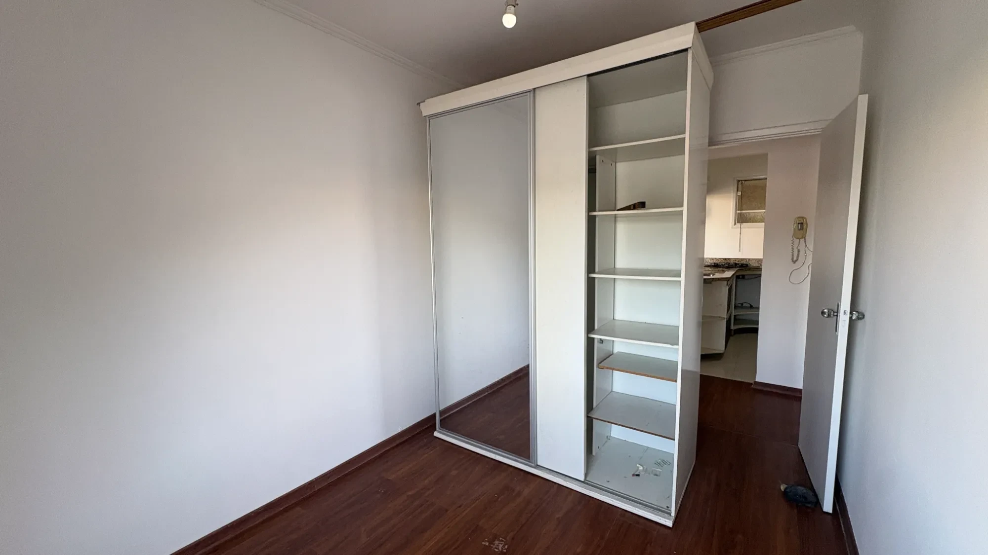 Imagem Apartamento com 2 Quartos à Venda ou Locação, 66 m² em Enseada - Guarujá
