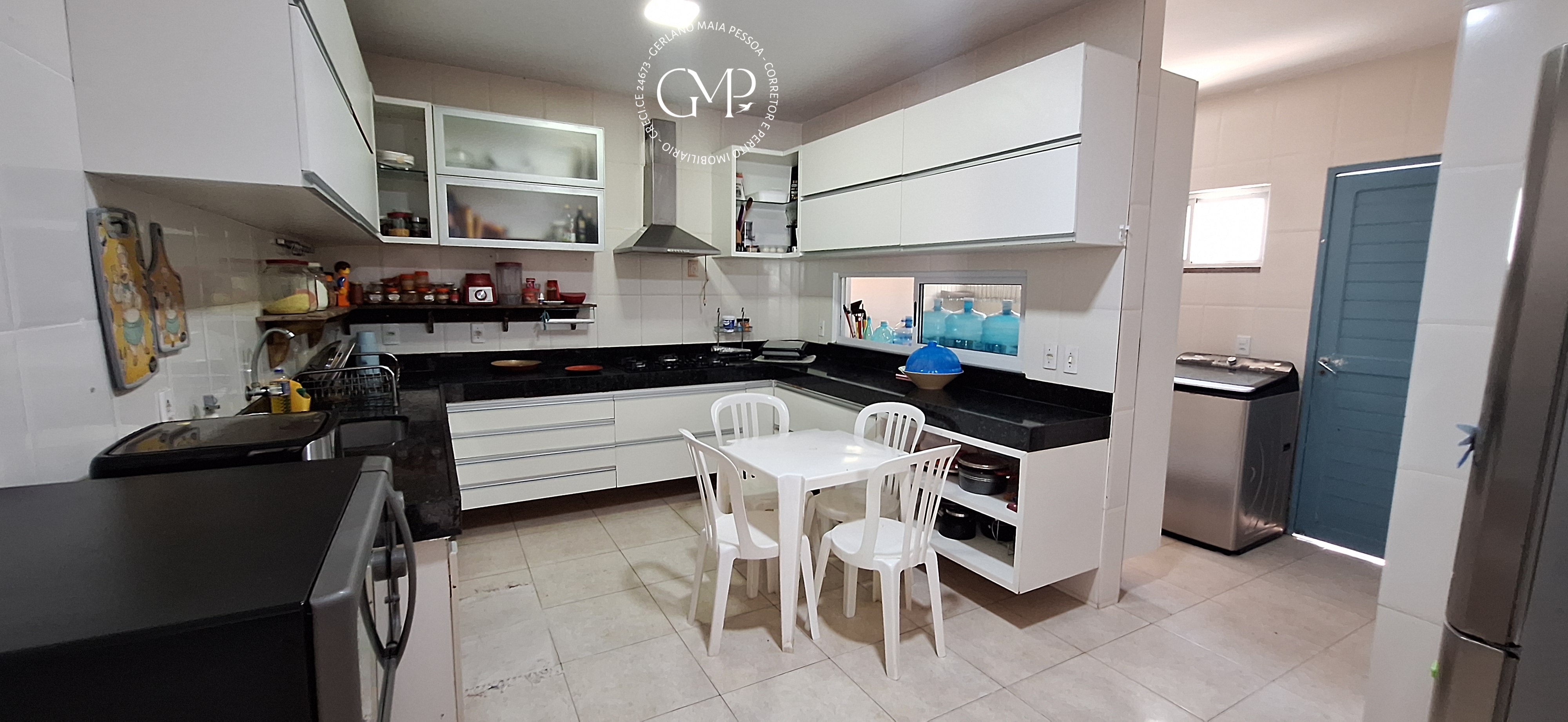 Foto do imóvel: Casa de Condomínio com 4 Quartos à Venda, 301 m² em Cararu - Eusébio