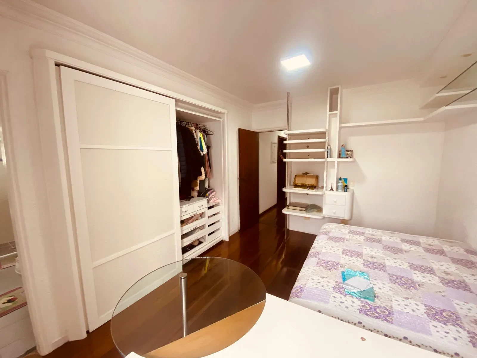 Imagem Sobrado com 4 Quartos à Venda, 255 m² em Embaré - Santos