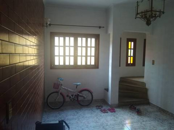 Imagem Sobrado com 4 Quartos à Venda, 262 m²em Vila Camilópolis - Santo André