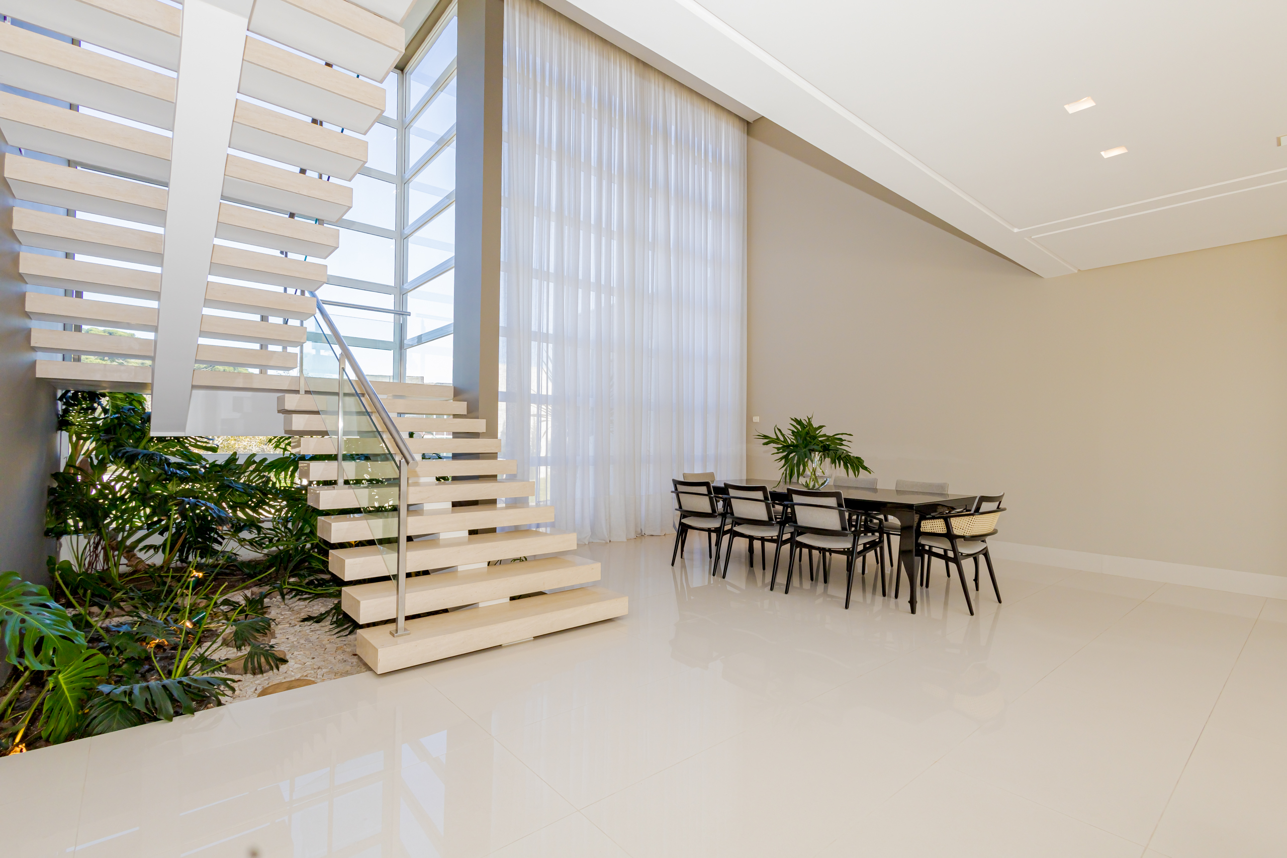 Imagem Casa de Condomínio com 5 Quartos à Venda, 537 m²em Alphaville Graciosa - Pinhais