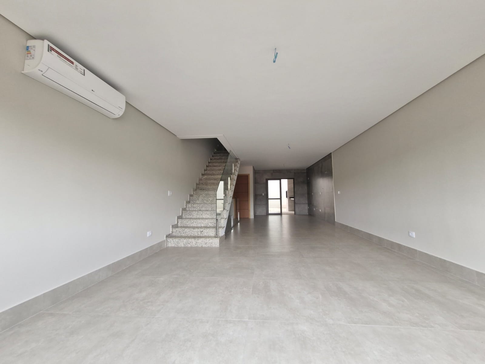 Imagem Sobrado com 3 Quartos à Venda, 135 m²em Parque São Domingos - São Paulo