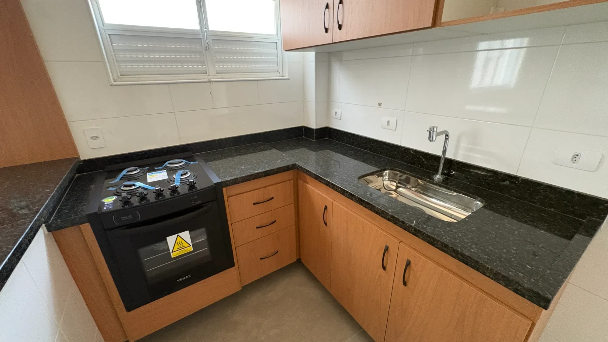 Imagem Apartamento com 2 Quartos à Venda, 70 metros em Macuco - Santos