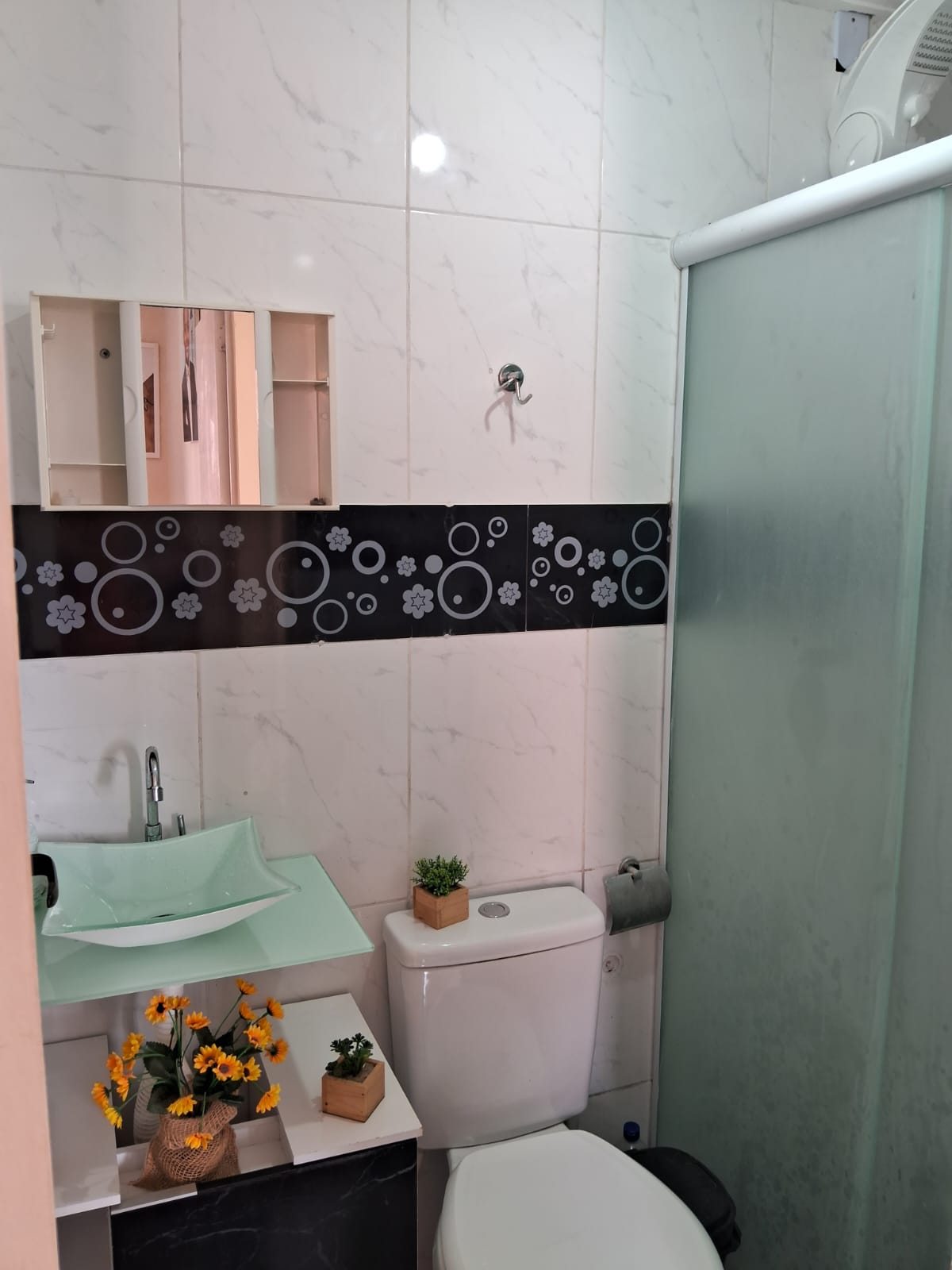 Imagem Apartamento com 2 Quartos à Venda, 44 m²em Recreio Ipitanga - Lauro de Freitas