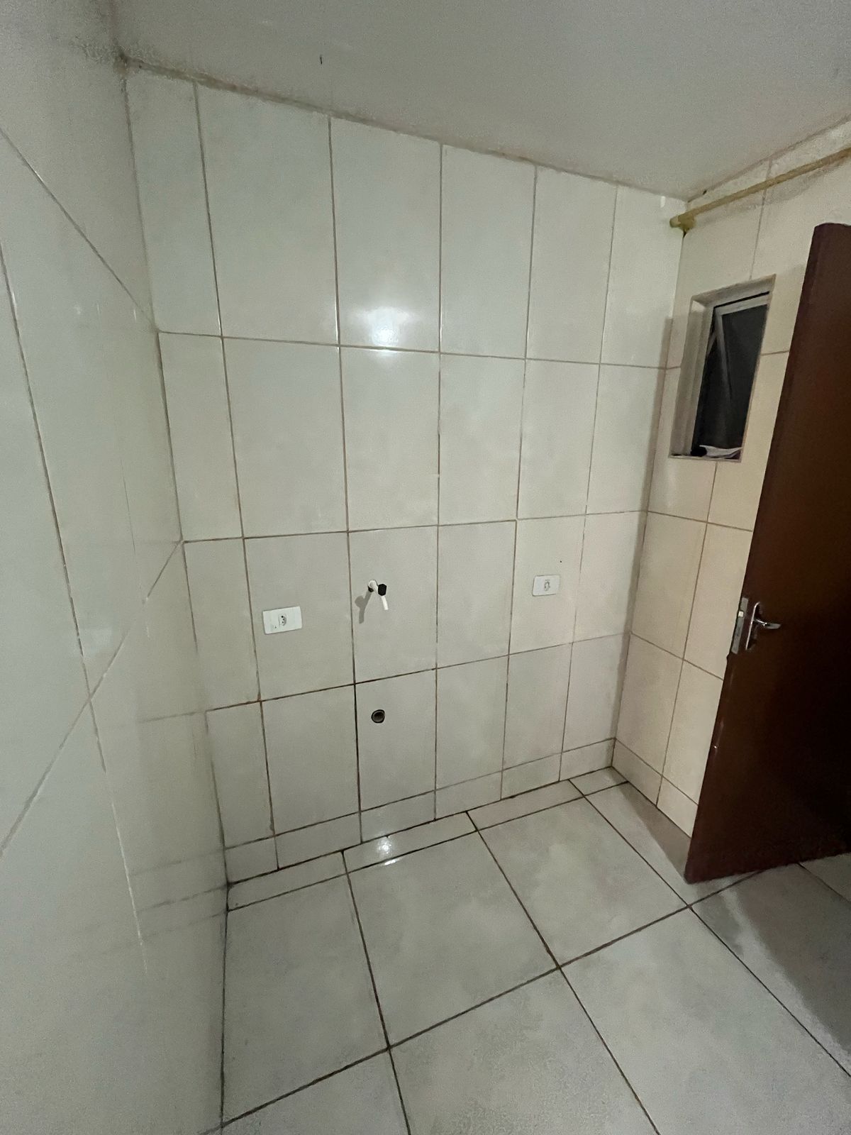 Foto do imóvel: Kitnet com 1 Quarto à Venda, 25 m² em Xaxim - Curitiba