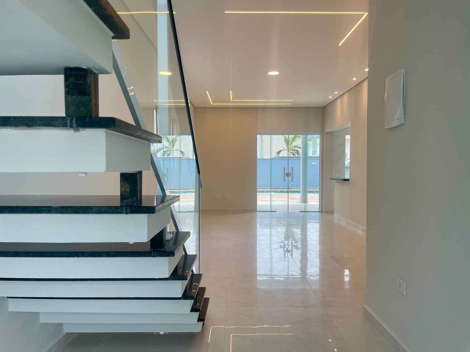 Imagem Sobrado com 3 Quartos à Venda, 179 m²em Belize - Itanhaém