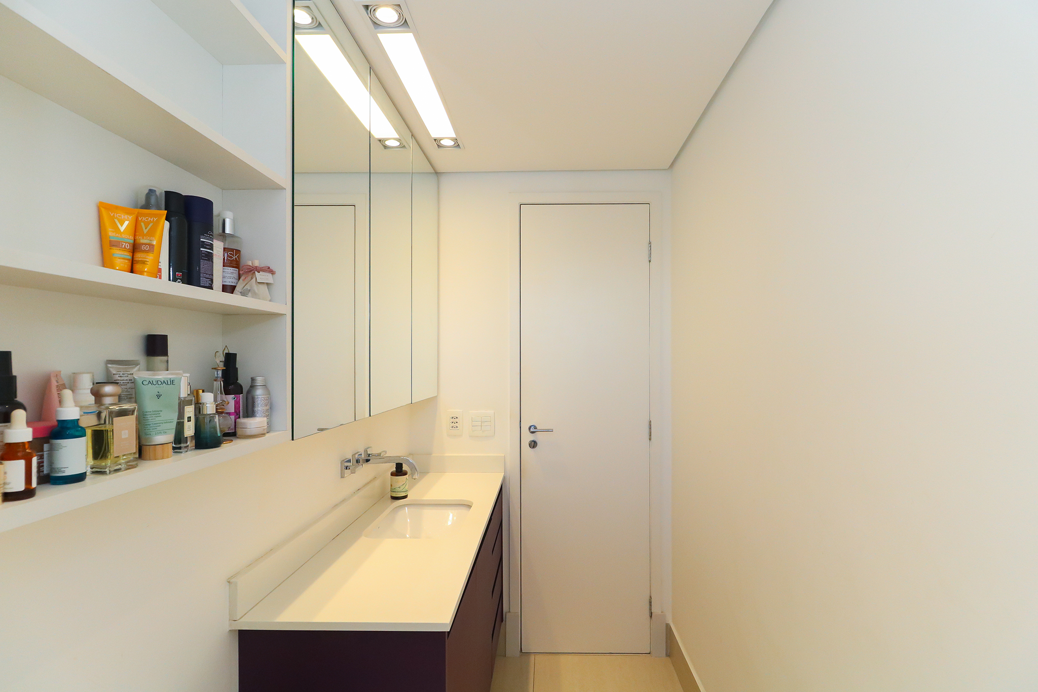 Imagem Apartamento com 2 Quartos à Venda, 150 m²em Pinheiros - São Paulo