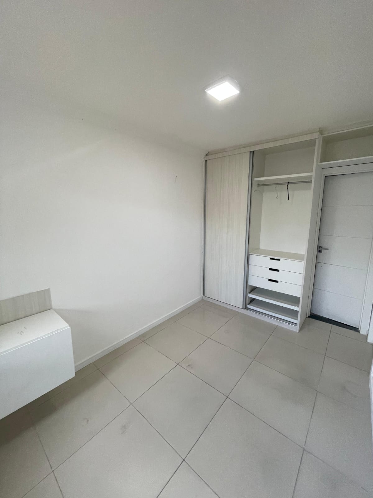 Imagem Casa de Condomínio com 2 Quartos à Venda, 65 m² em Guajeru - Fortaleza