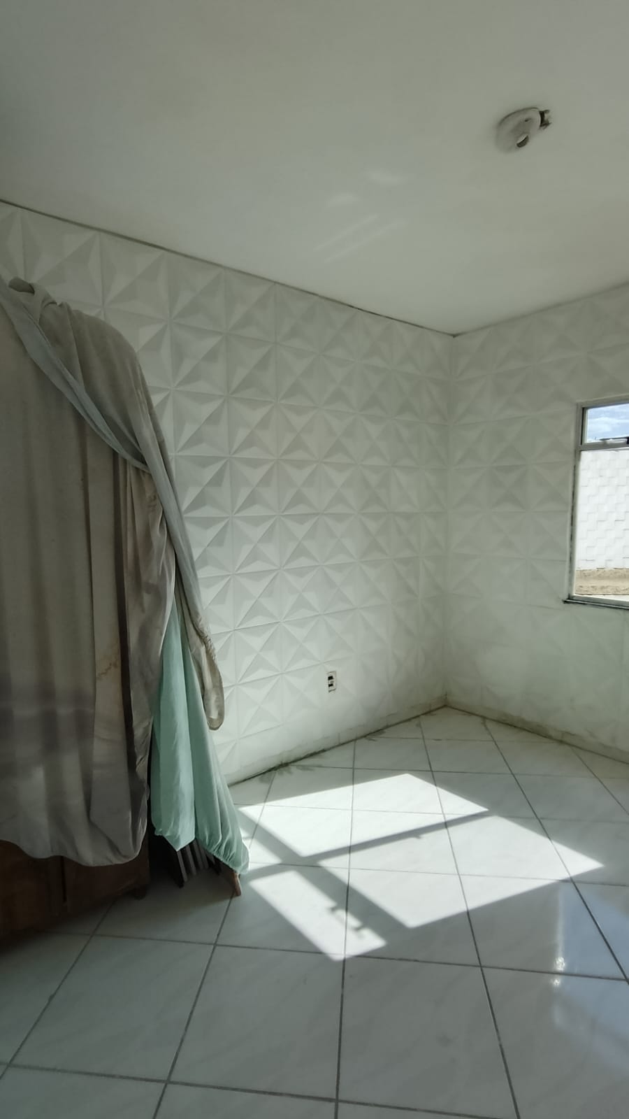 Imagem Casa com 2 Quartos à Venda, 165 m² em Santa Cecília - Juiz de Fora