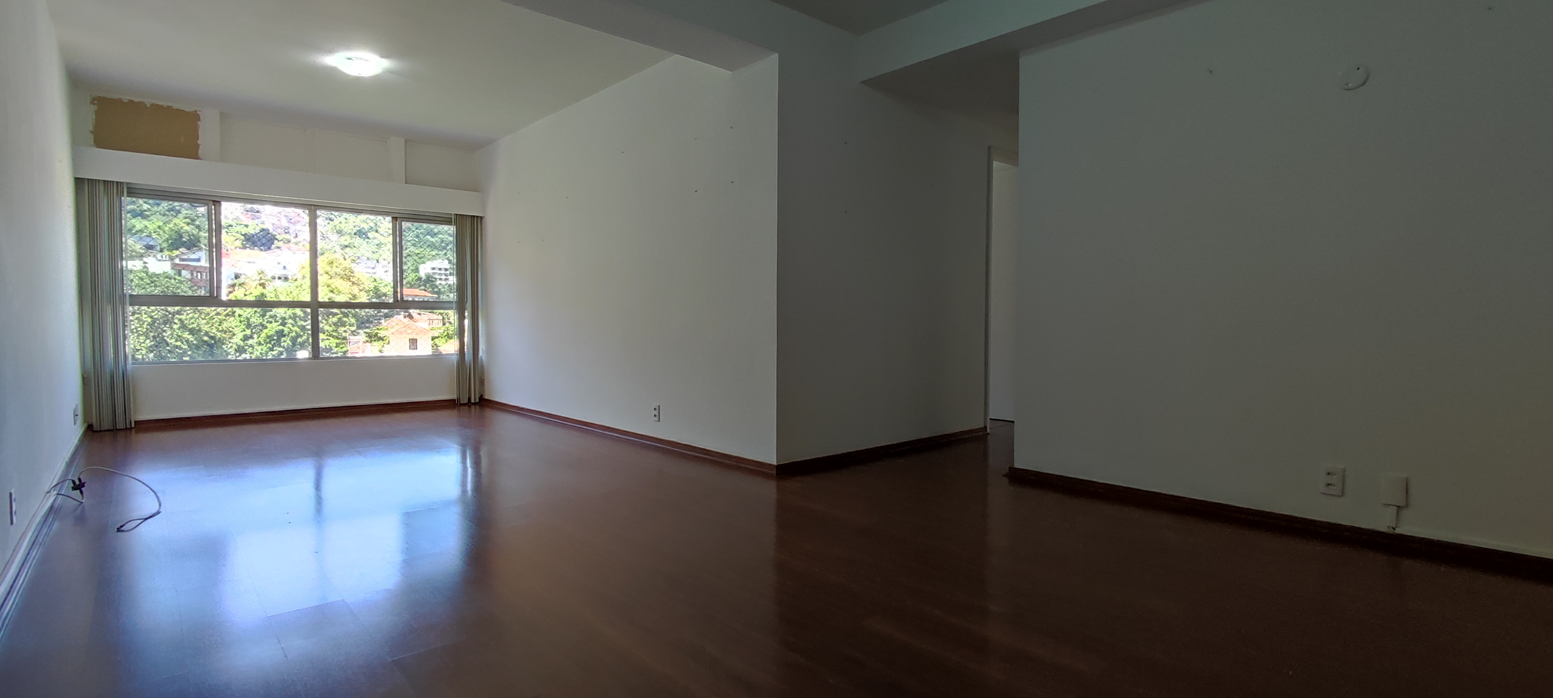 Apartamento com 3 Quartos à Venda, 118 m²em Laranjeiras - Rio de Janeiro