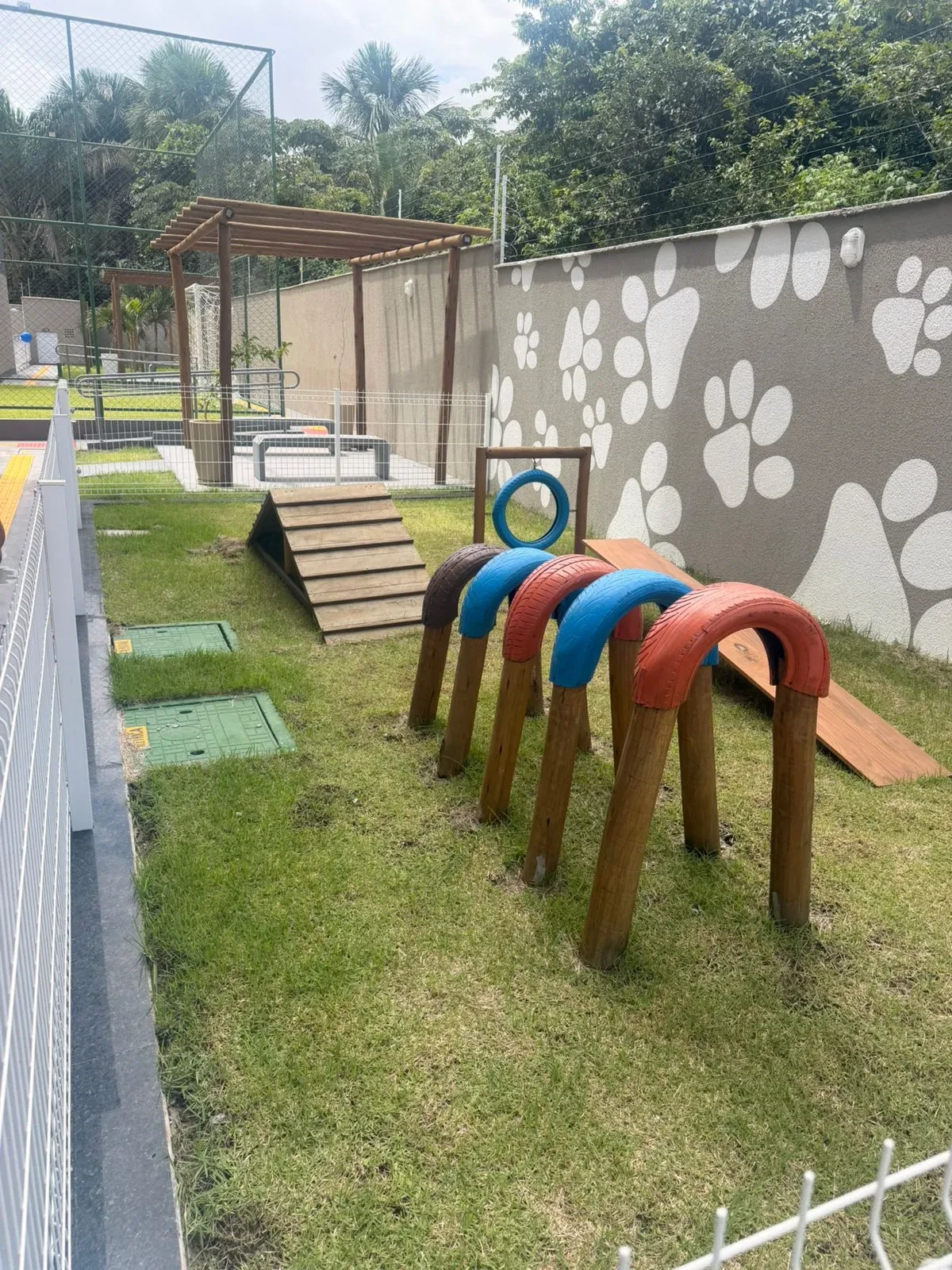 Imagem Apartamento com 2 Quartos para Alugar, 57 m² em Recanto dos Vinhais - São Luís