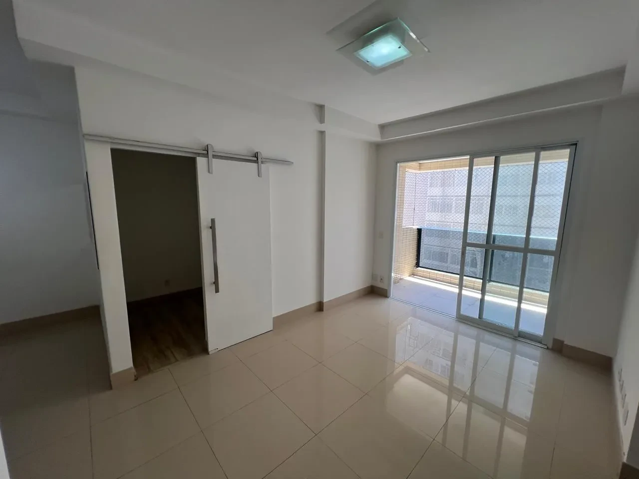 Imagem Apartamento com 2 Quartos à Venda, 98 metros em Gonzaga - Santos