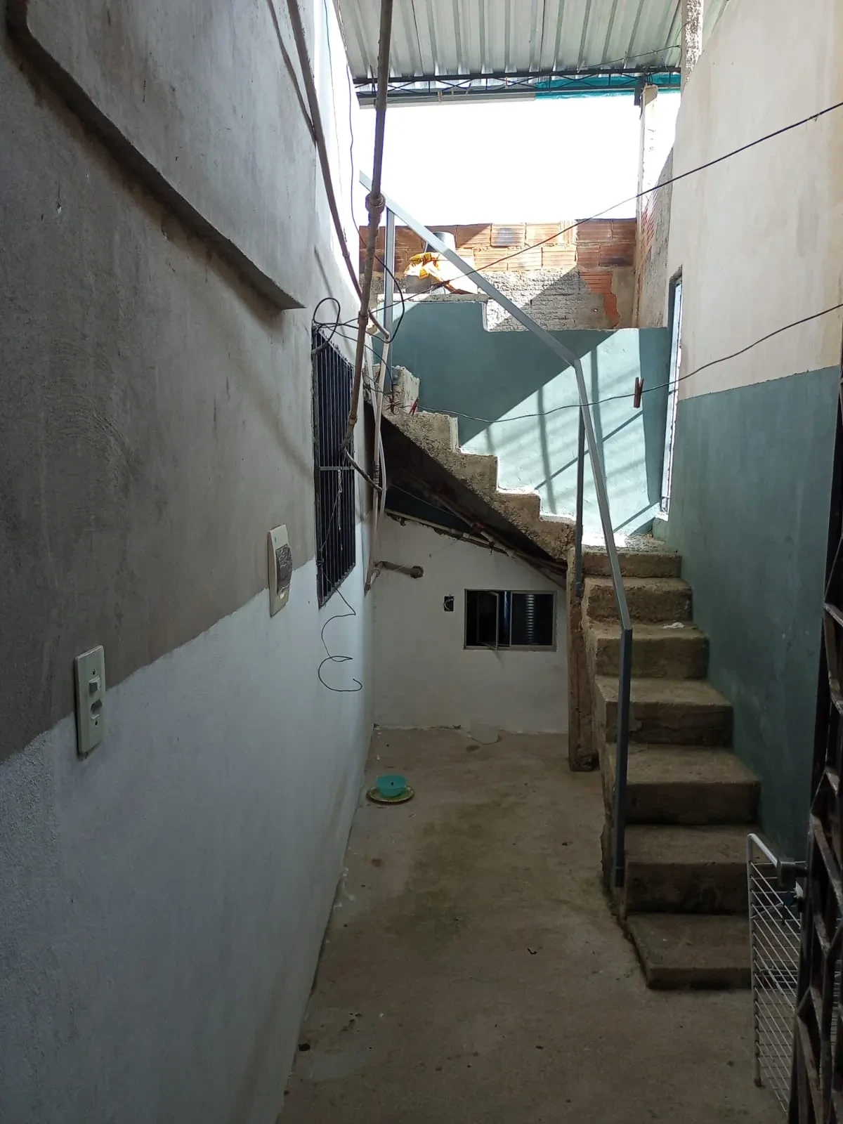 Imagem Casa de Vila com 2 Quartos à Venda, 120 metros em Santa Rosa - Niterói