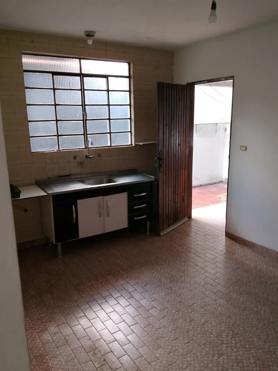Imagem Casa com 2 Quartos à Venda ou Locação, 150 m² em Jardim das Vertentes - São Paulo