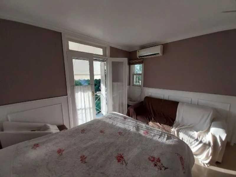 Imagem Casa de Condomínio com 6 Quartos à Venda, 300 m²em Largo da Batalha - Niterói