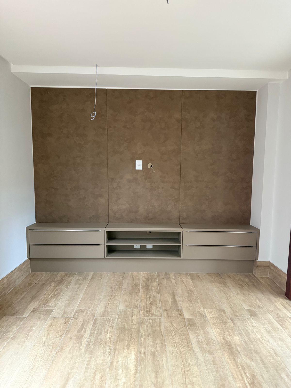 Imagem Casa com 4 Quartos à Venda, 368 m² em Loteamento Portal do Sol I - Goiânia