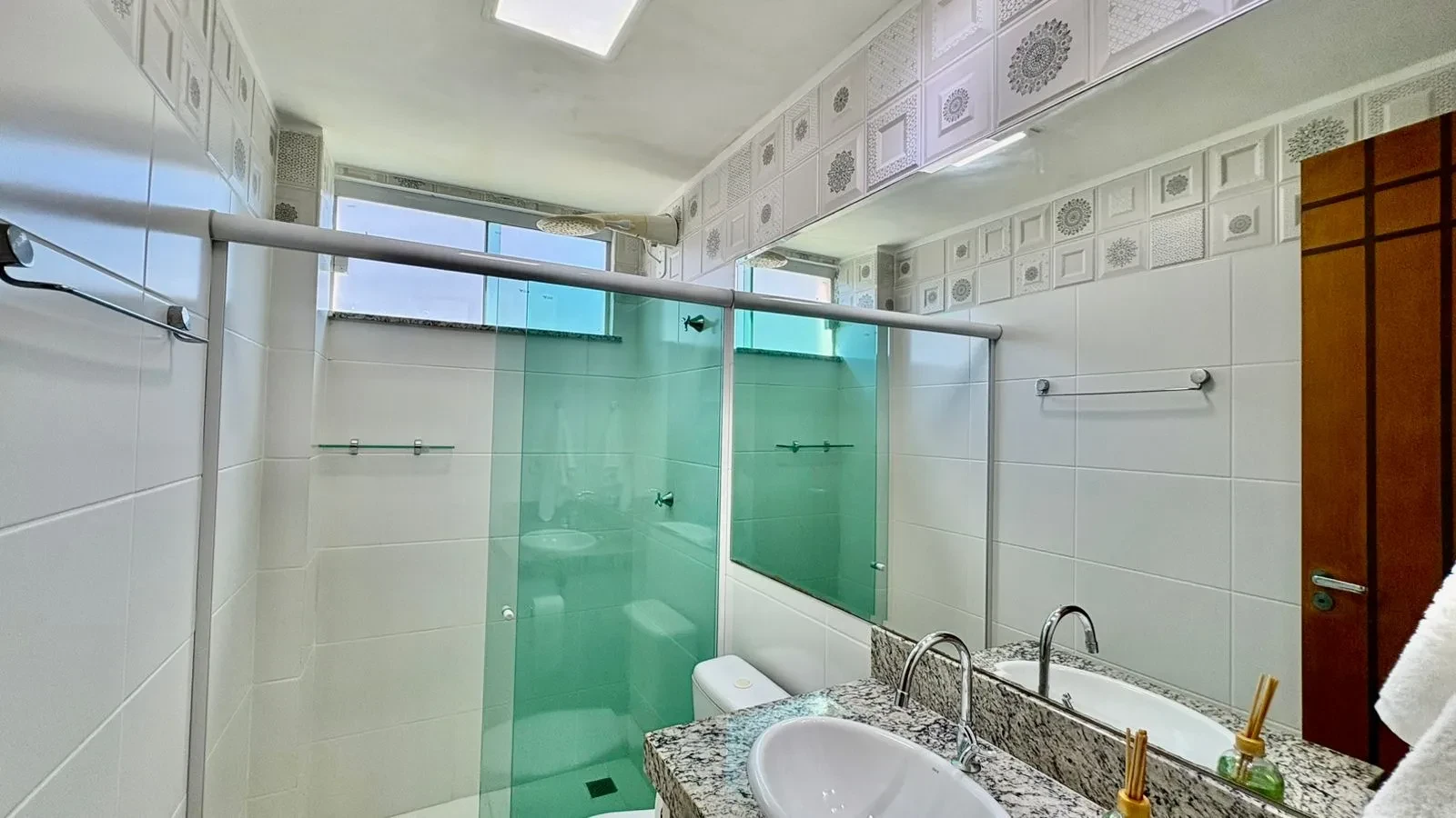 Imagem Apartamento com 2 Quartos à Venda, 61 m² em Olivença - Ilhéus