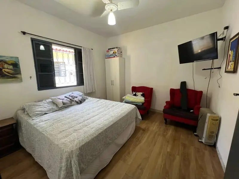 Imagem Chácara com 6 Quartos à Venda, 400 metros em Santa Isabel - Santa Isabel