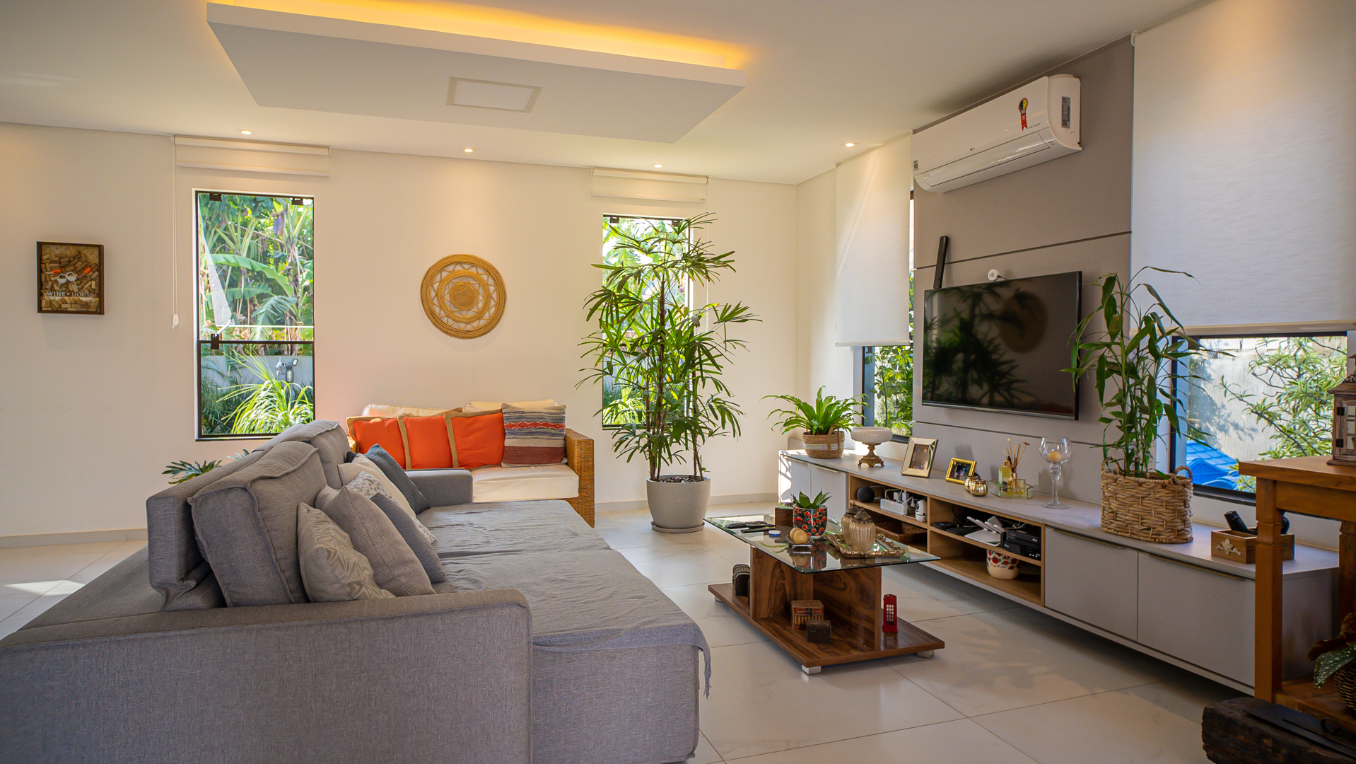 Imagem Casa de Condomínio com 4 Quartos à Venda ou Temporada, 235 m² em Cachoeira do Bom Jesus - Florianópolis