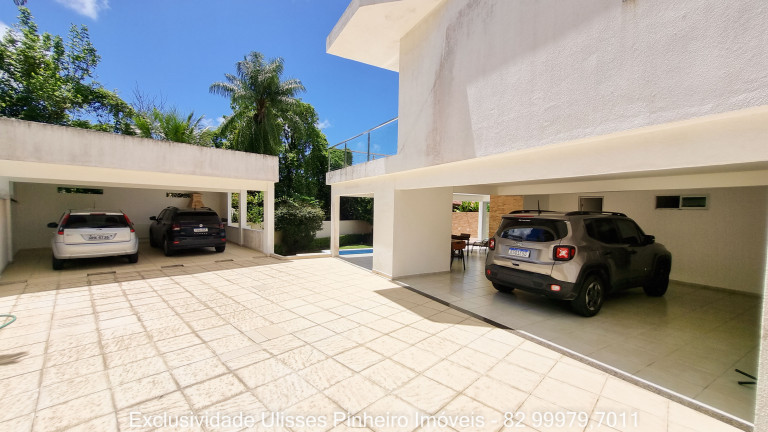 Foto do imóvel: Casa com 4 Quartos à Venda,  em Jardim Petrópolis - Maceió