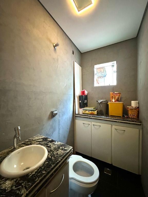 Imagem Casa com 3 Quartos à Venda, 122 m² em Planalto - Belo Horizonte