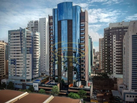 Apartamento com 4 Quartos à Venda, 264 m² em Zona 01 - Maringá