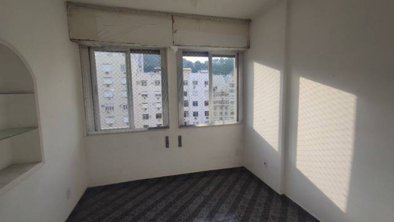 Imagem Apartamento com 1 Quarto à Venda, 65 m² em Copacabana - Rio de Janeiro