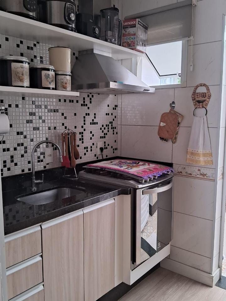 Foto do imóvel: Casa de Condomínio com 2 Quartos à Venda, 59 m²em Centro (Caucaia do Alto) - Cotia