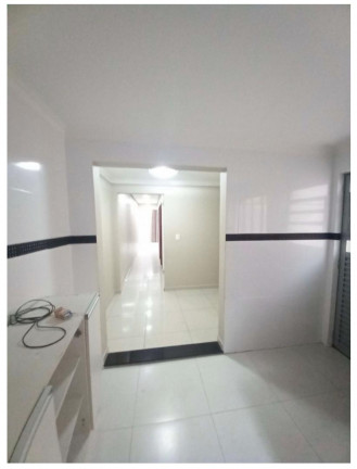Imagem Casa com 2 Quartos à Venda, 110 m² em Centro - Diadema