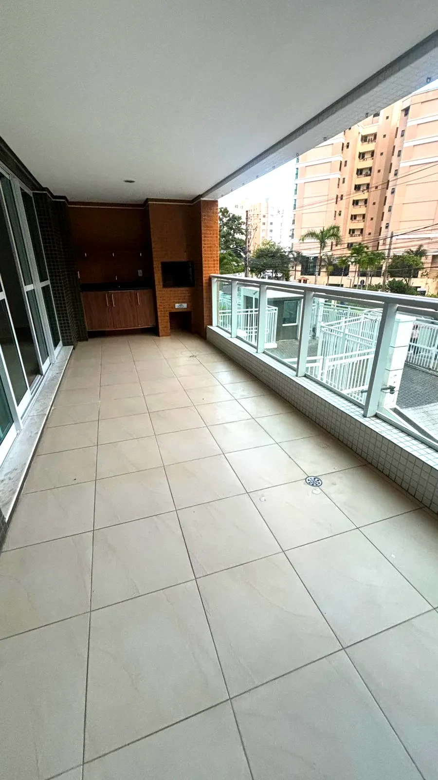 Imagem Apartamento com 4 Quartos à Venda ou Locação, 142 m² em Alphaville I - Salvador