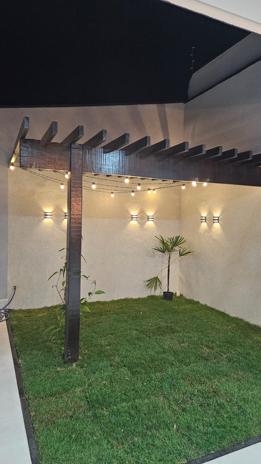 Imagem Casa com 3 Quartos à Venda, 150 m²em Granada - Uberlândia