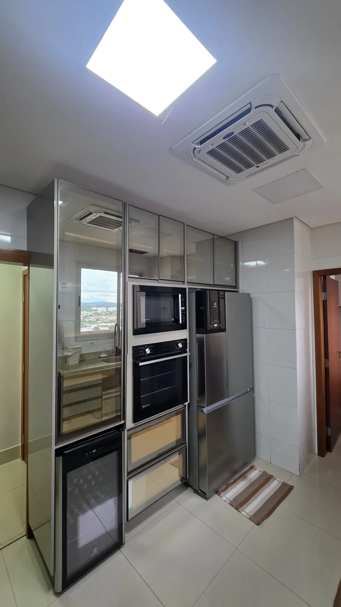 Imagem Apartamento com 3 Quartos para Alugar, 157 m² em Tancredo Neves - Cuiabá