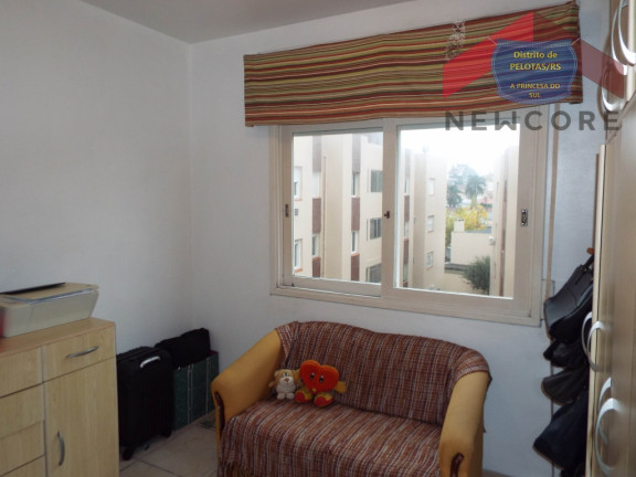 Imagem Apartamento com 3 Quartos à Venda,  em Centro - Pelotas