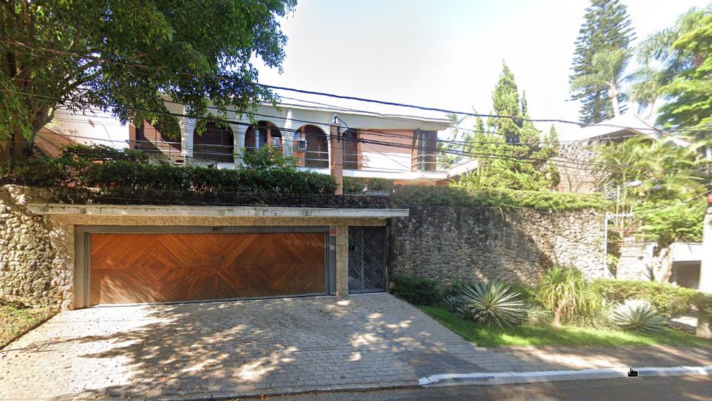 Casa com 4 Quartos à Venda ou Locação, 792 m² em Interlagos - São Paulo