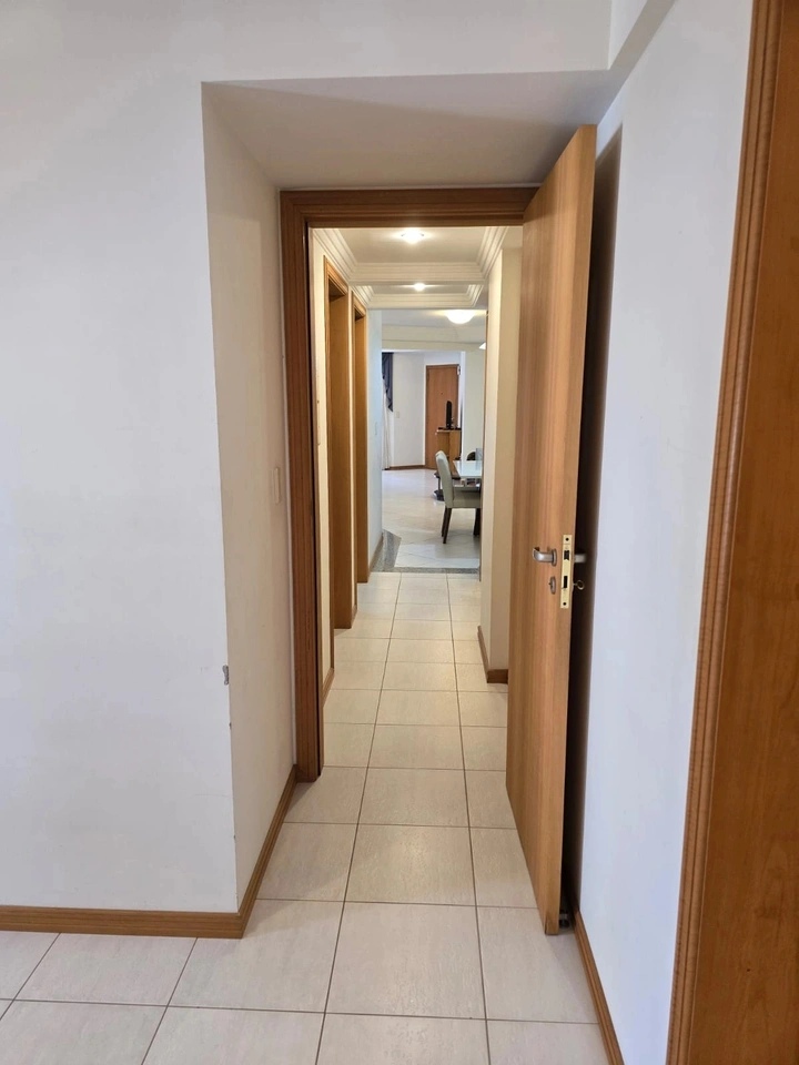 Imagem Apartamento com 3 Quartos à Venda, 164 m²em Meia Praia - Itapema