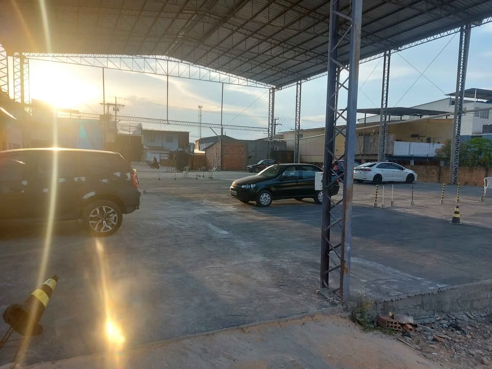 Imagem Cobertura com 5 Quartos para Alugar, 1.000 m² em Aleixo - Manaus