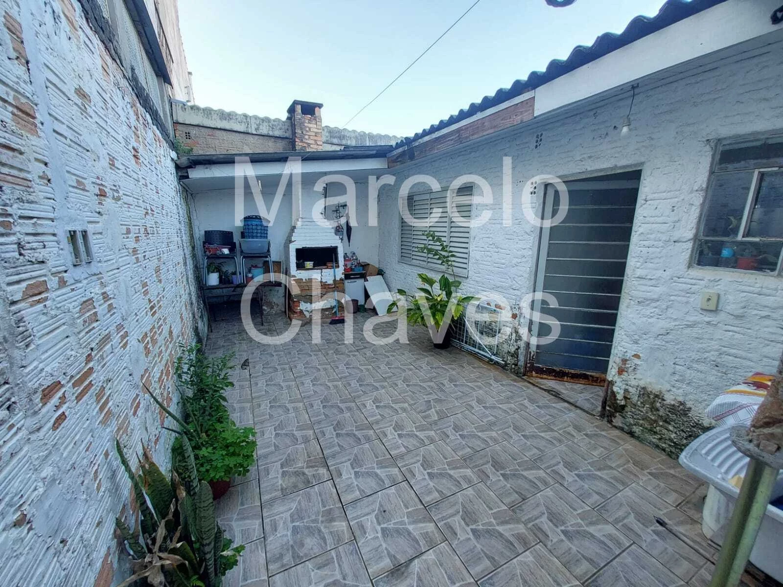 Imagem Terreno à Venda, 194 m² em Medianeira - Porto Alegre