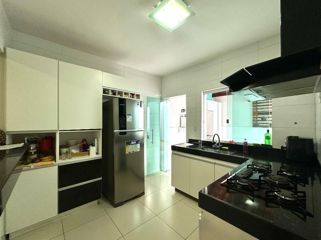 Imagem Casa com 3 Quartos à Venda, 122 m² em Planalto - Belo Horizonte