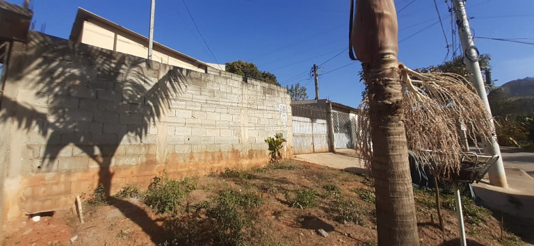 Terreno à Venda, 300 m² em Refúgio dos Bandeirantes - Santana de Parnaíba
