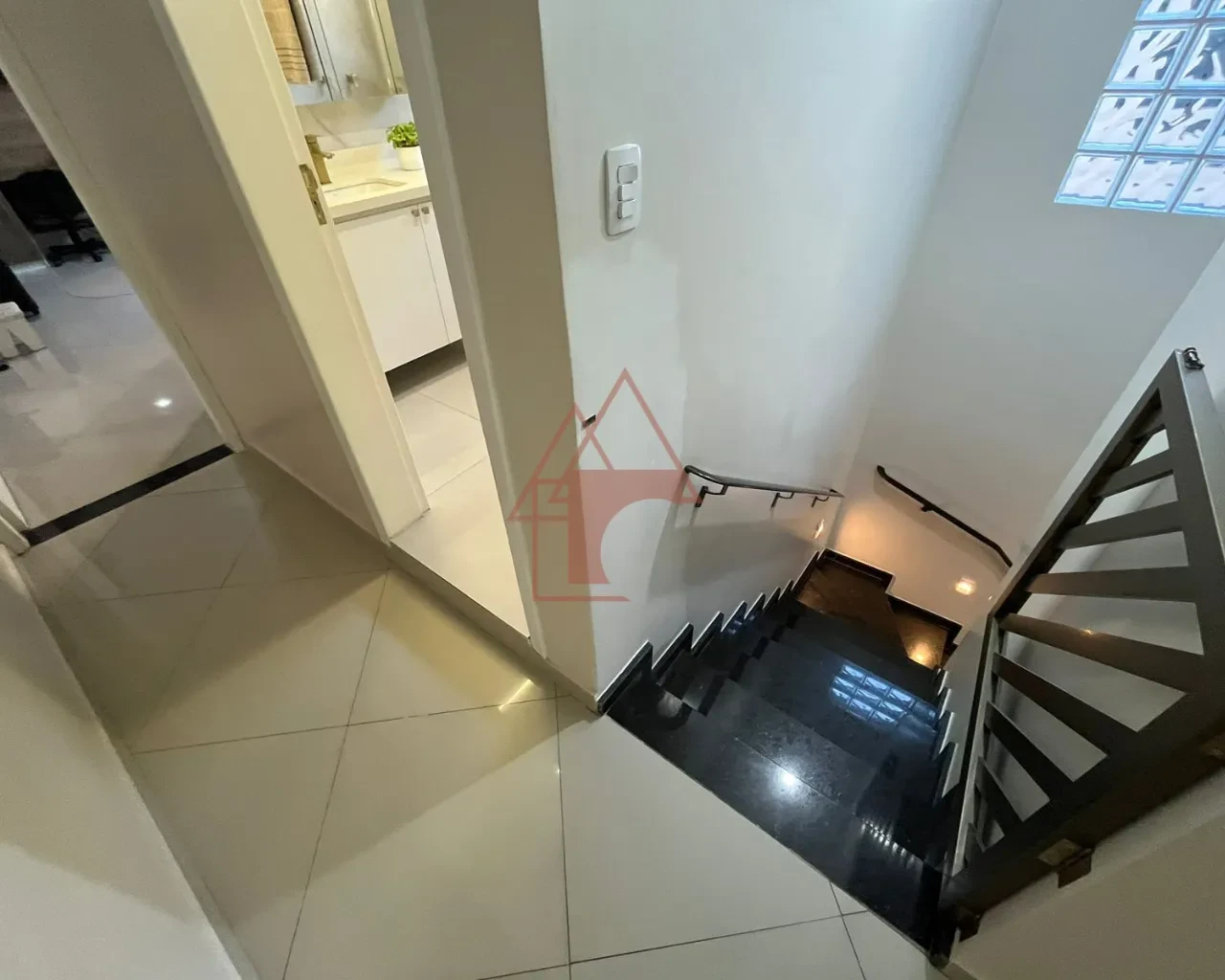 Imagem Sobrado com 3 Quartos à Venda, 203 m² em Jardim Casqueiro - Cubatão