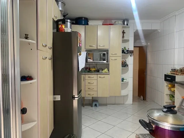 Imagem Casa com 4 Quartos à Venda, 178 m² em Vila Elze - São Paulo