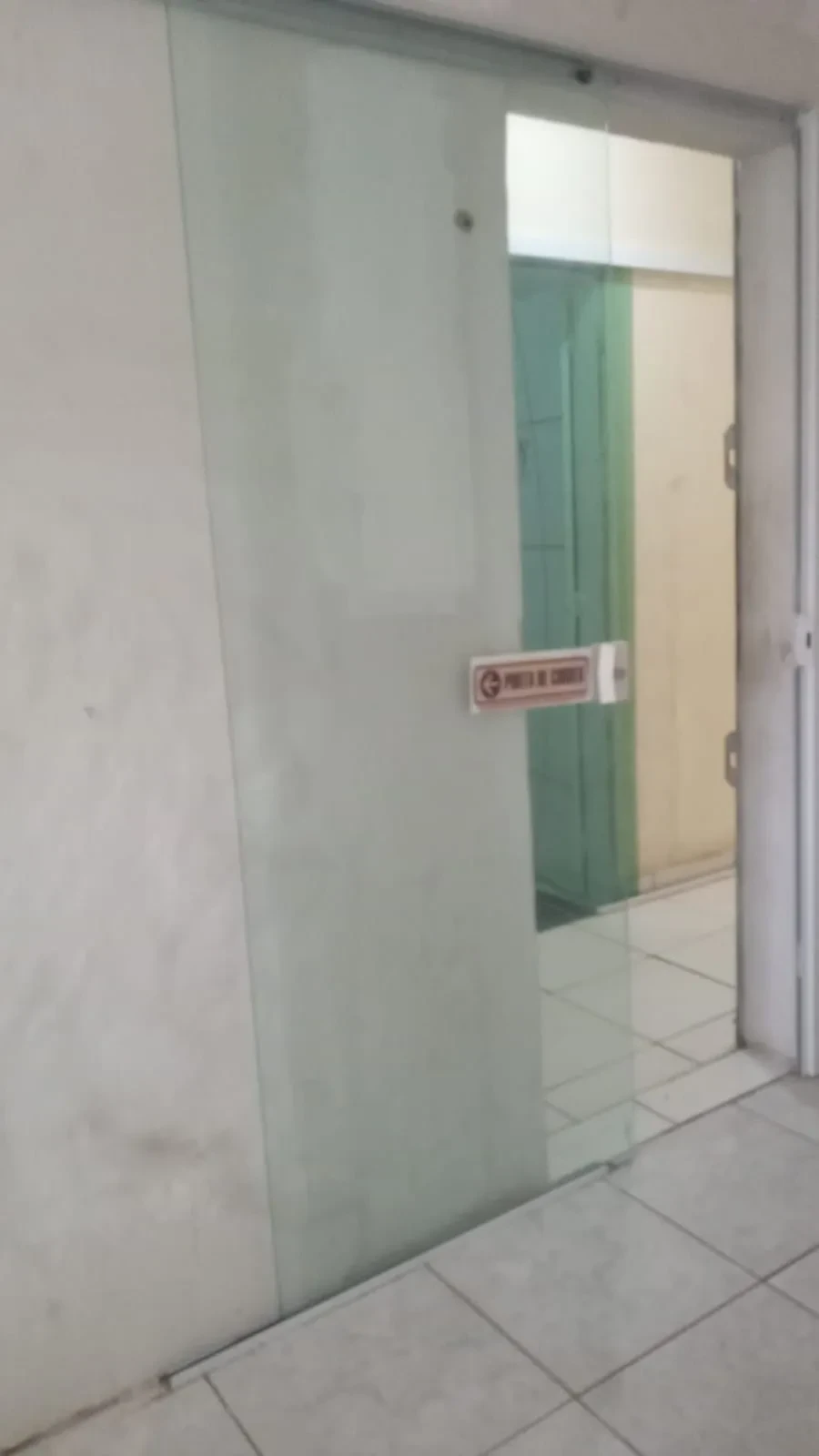 Foto do imóvel: Sala Comercial para Alugar, 20 m² em Centro - Araruama