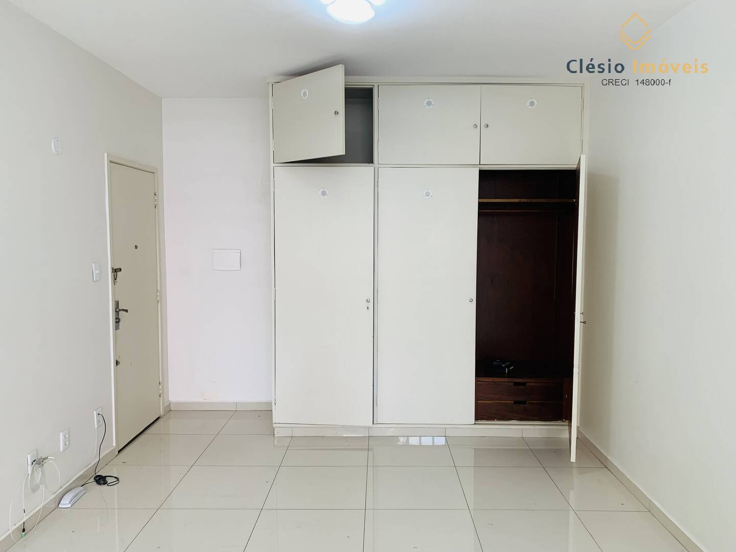 Imagem Studio com 1 Quarto para Alugar, 45 m²em República - São Paulo