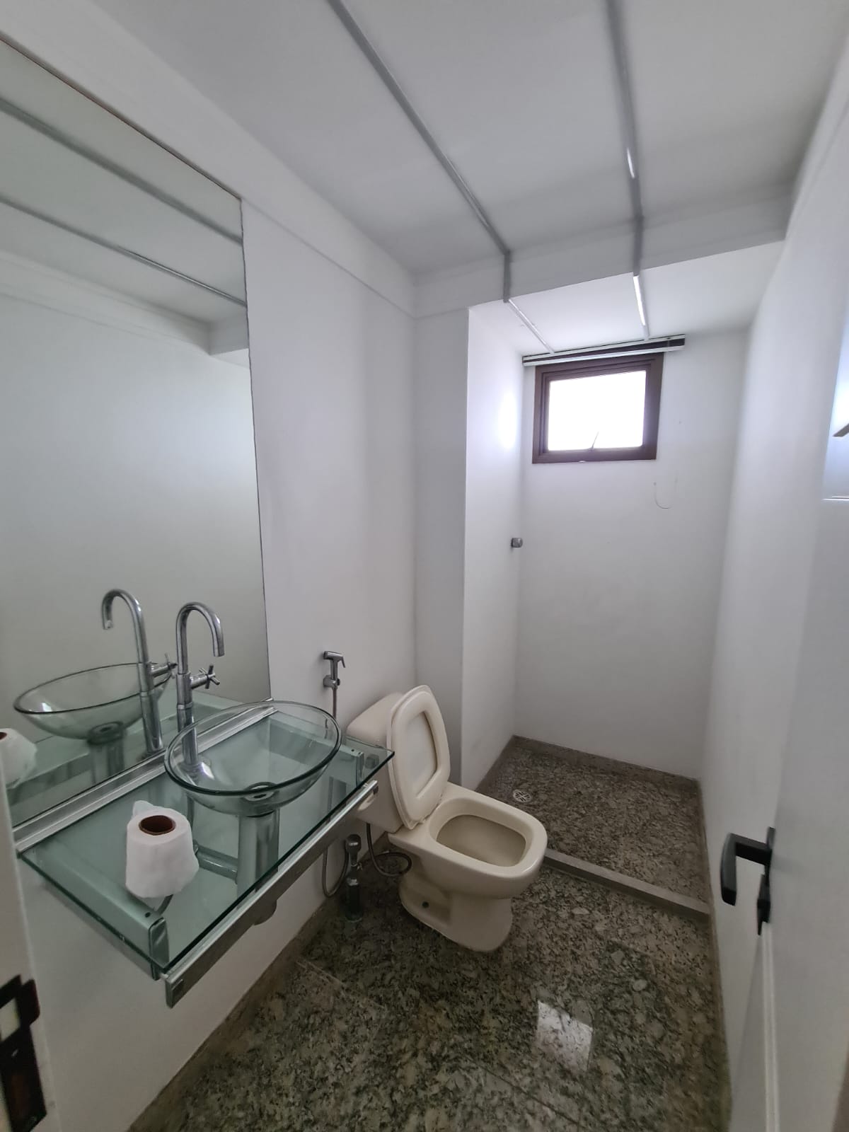 Imagem Apartamento com 4 Quartos à Venda, 240 m²em Aleixo - Manaus