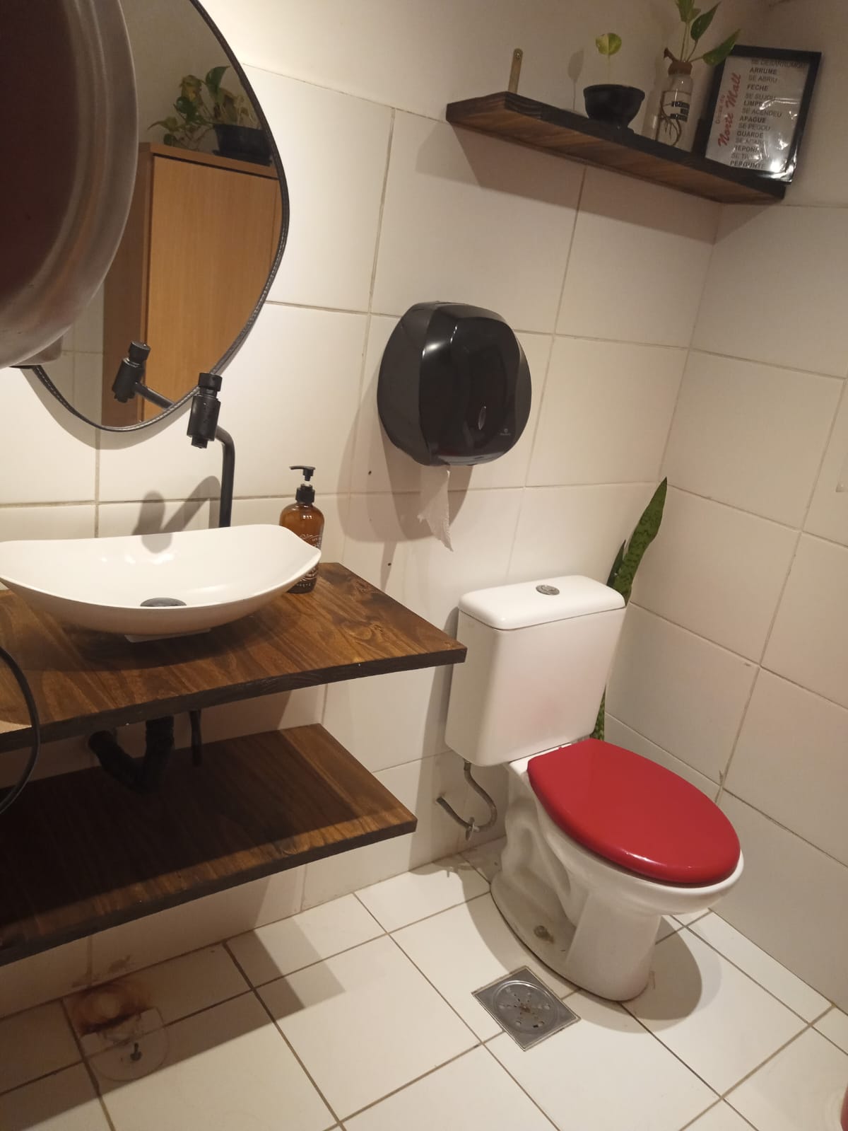 Imagem Sala Comercial para Alugar, 35 m²em Cascadura - Rio de Janeiro
